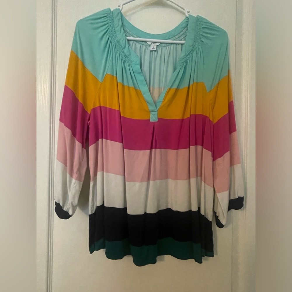 Crown & Ivy blouse